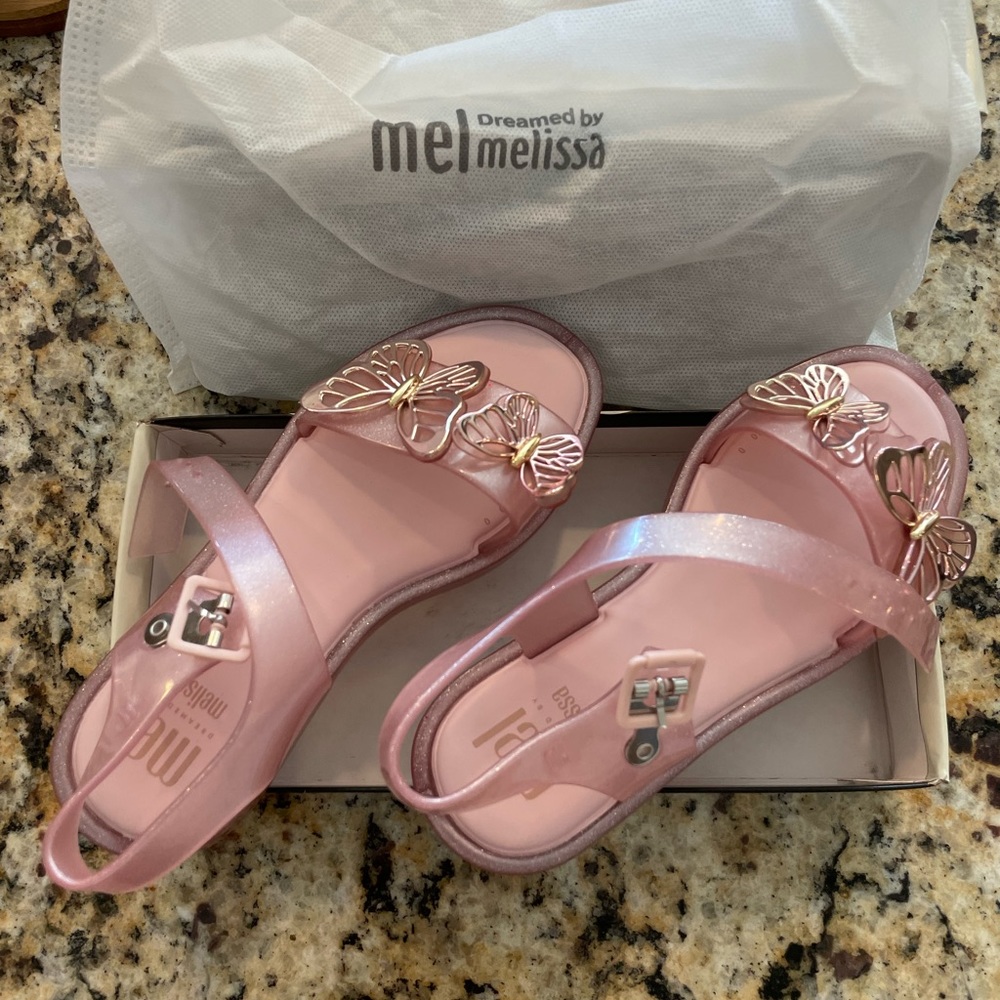 BNIB Mini Melissa